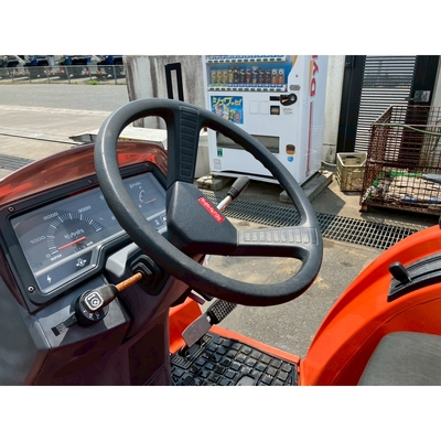 KUBOTA トラクター GT5