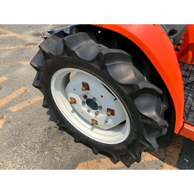 KUBOTA トラクター GT5