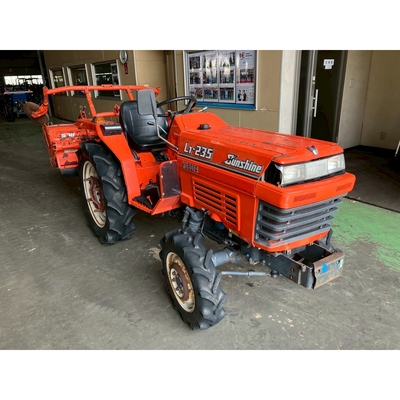 KUBOTA トラクター L1-235D