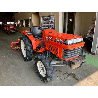 KUBOTA トラクター L1-235D