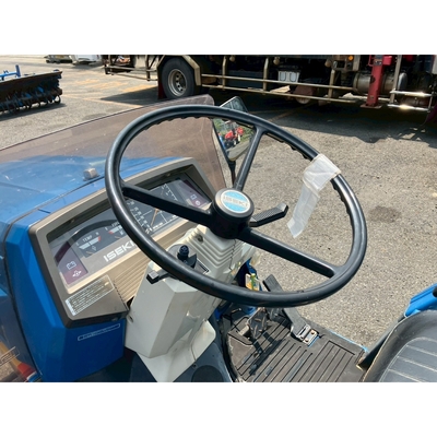 ISEKI トラクター TU220