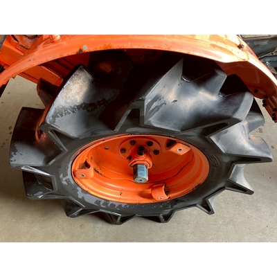 KUBOTA トラクター B7001D