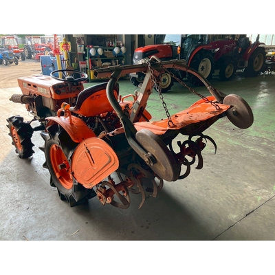 KUBOTA トラクター B7001D