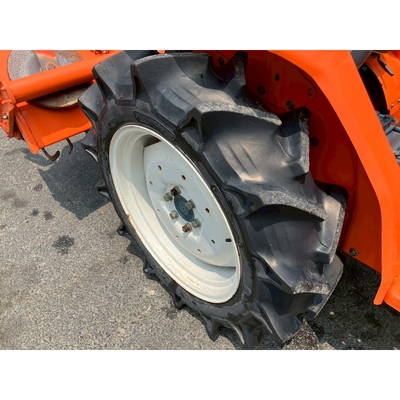 KUBOTA トラクター L2202S
