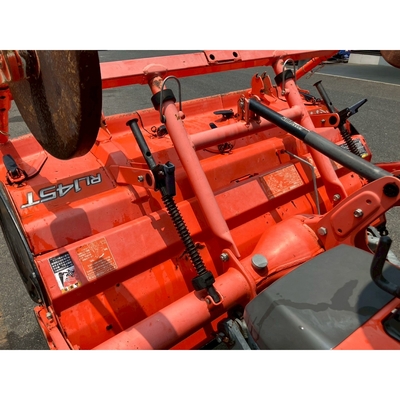 KUBOTA トラクター KT255