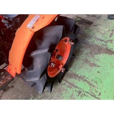 KUBOTA トラクター B7001D