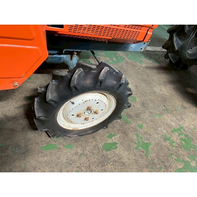KUBOTA トラクター  B1500