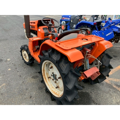 KUBOTA トラクター B1600