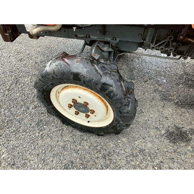 KUBOTA トラクター KB185