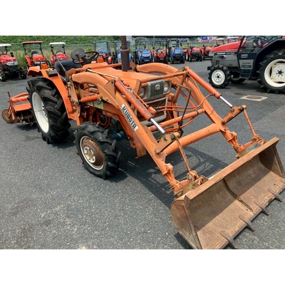 KUBOTA トラクター L2402D