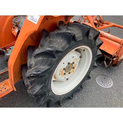 KUBOTA トラクター L2402D