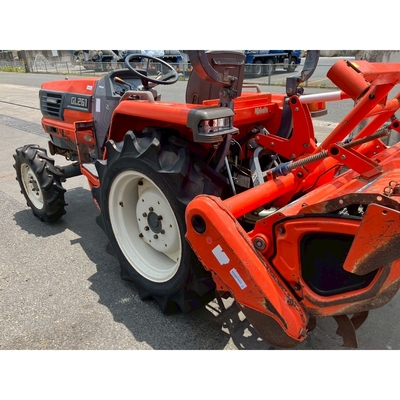KUBOTA トラクター GL261