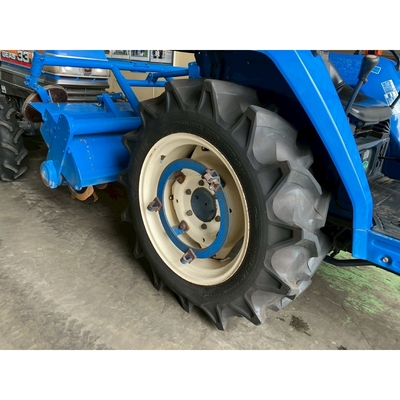 ISEKI トラクター TA267F