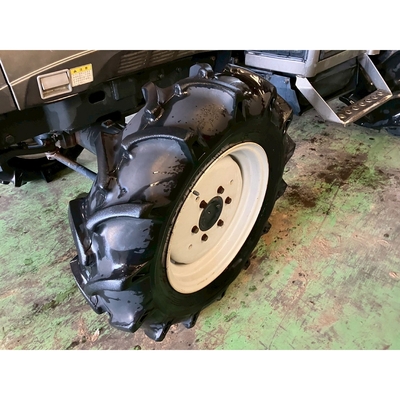 ISEKI トラクター TG33F