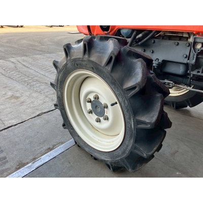 KUBOTA トラクター GB180