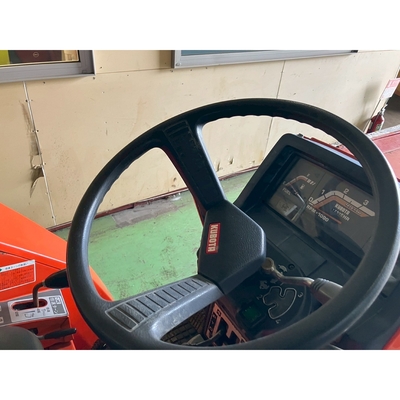KUBOTA トラクター L1-215D