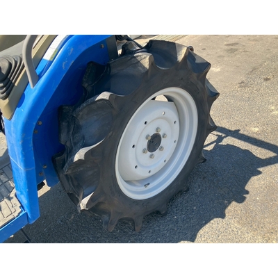 ISEKI トラクター TF223F