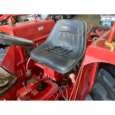 KOMATSU International トラクター 284D