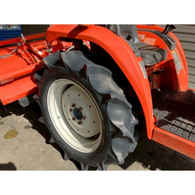 KUBOTA トラクター GT3