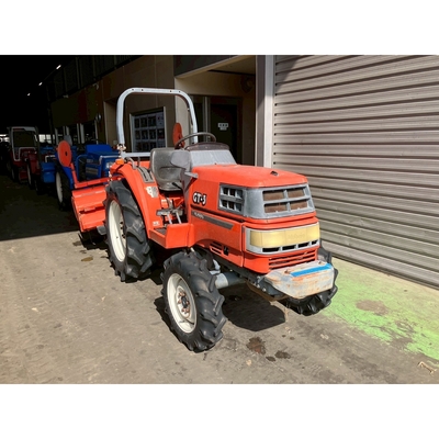 KUBOTA トラクター GT3