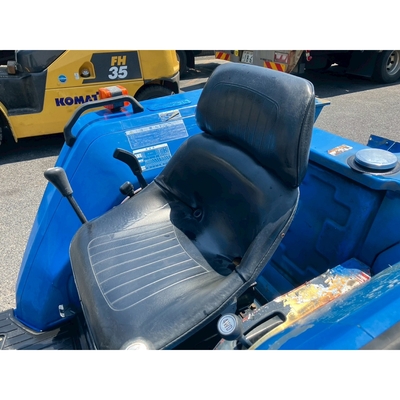 ISEKI トラクター TA210F