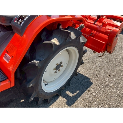 KUBOTA トラクター A-175