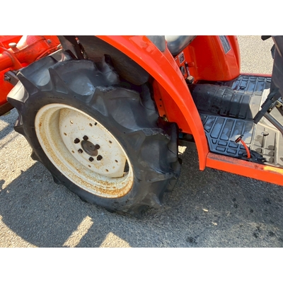 KUBOTA トラクター KT230