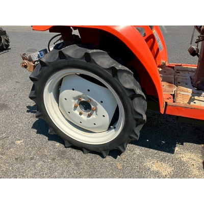 KUBOTA トラクター GT3