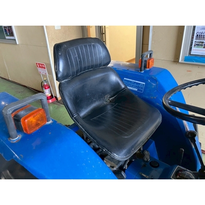 ISEKI トラクター TU2100F