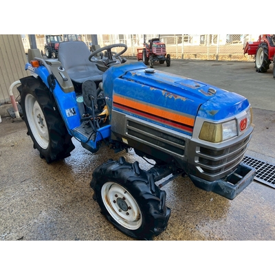 ISEKI トラクター TF243