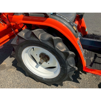 KUBOTA トラクター B72