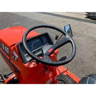 KUBOTA トラクター B40