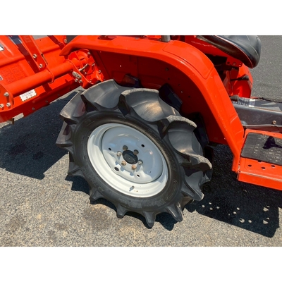 KUBOTA トラクター B40