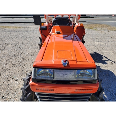 KUBOTA トラクター L1-195D