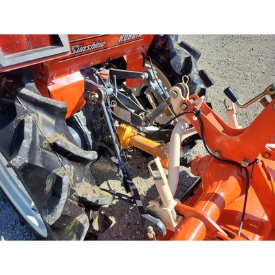 KUBOTA トラクター L1-195D