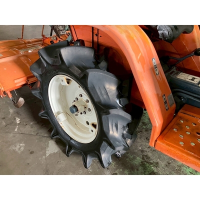 KUBOTA トラクター B1400