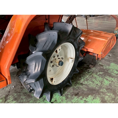 KUBOTA トラクター B1400