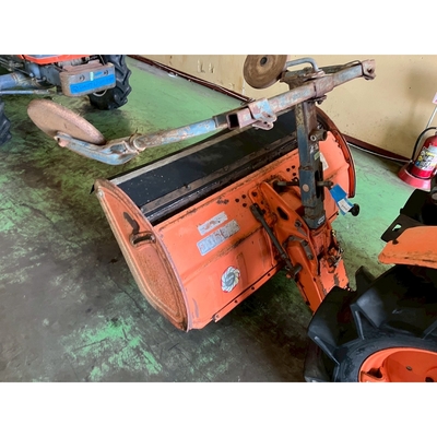 KUBOTA トラクター B7001