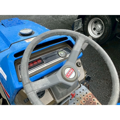 ISEKI トラクター TM15