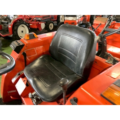 KUBOTA トラクター L1-215