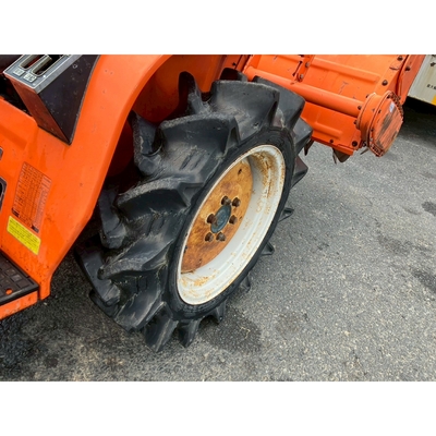 KUBOTA トラクター  B1-16D