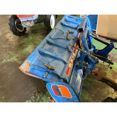 ISEKI トラクター TA250F