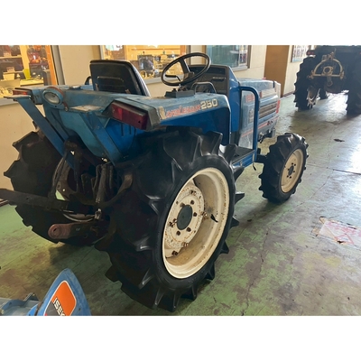 ISEKI トラクター TA250F
