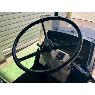 ISEKI トラクター TU240F