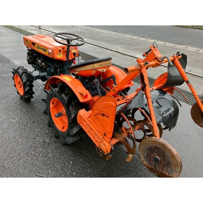 KUBOTA トラクター B6000D