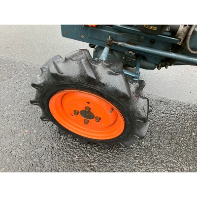 KUBOTA トラクター B6000D