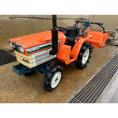 KUBOTA トラクター B1402D
