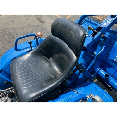 ISEKI トラクター TX1210