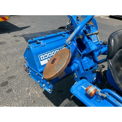 ISEKI トラクター TX1210