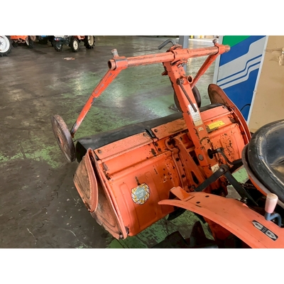 KUBOTA トラクター B6000D